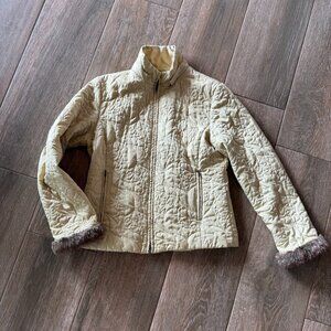 CAbi gold quilted fur accent zip front jacket size Medium